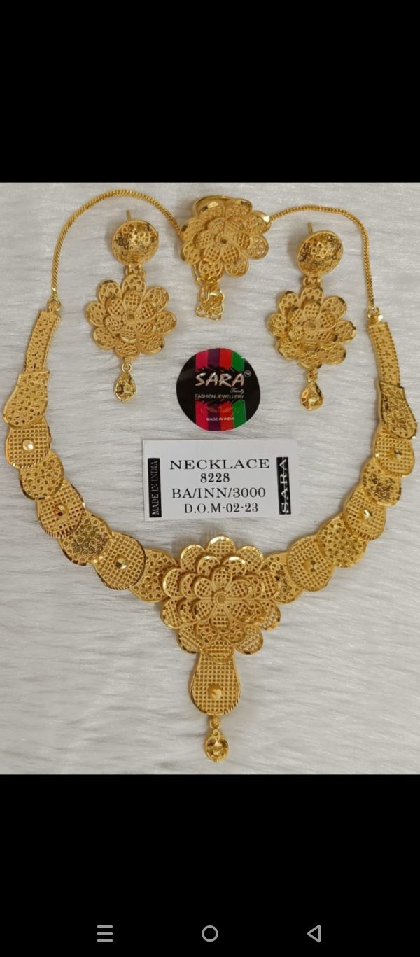 Gold plated necklace